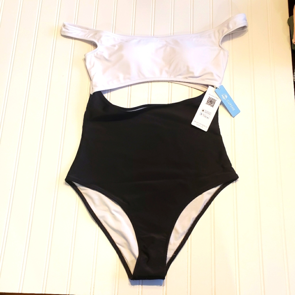 Cupshe Black and White Bathing Suit